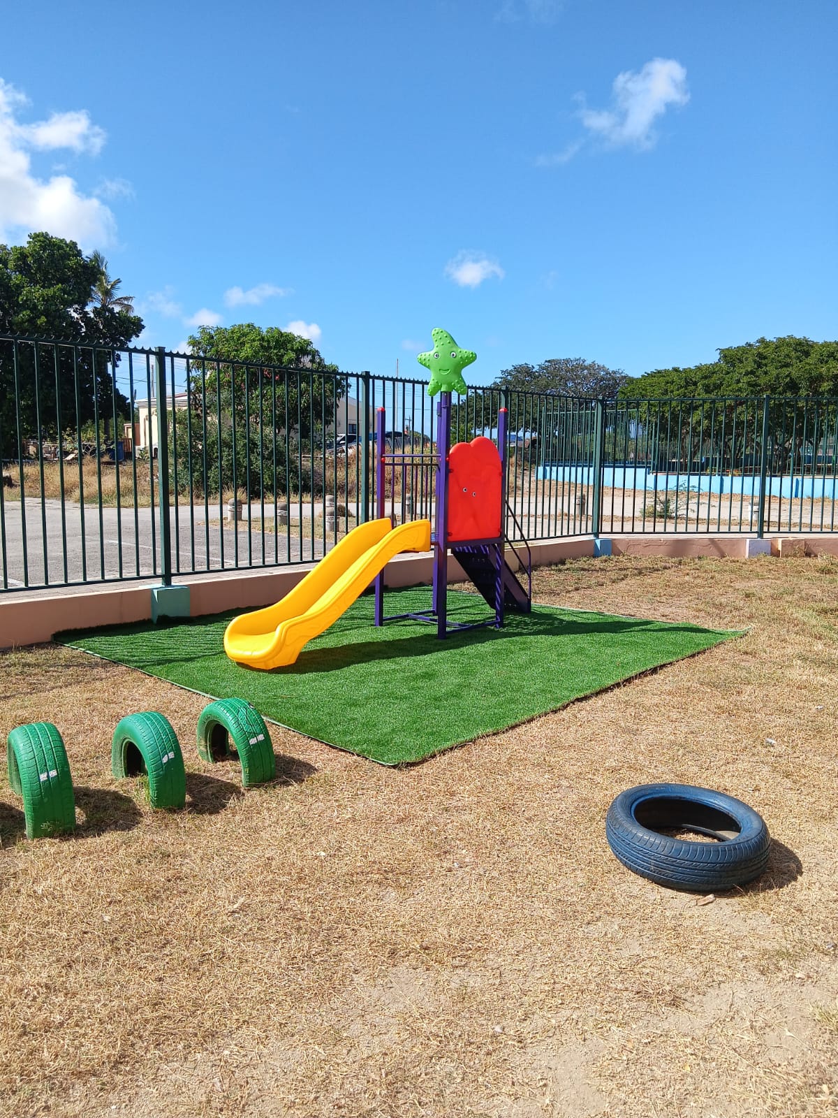 PLAYGROUND (GS24-160A) PRE ORDER